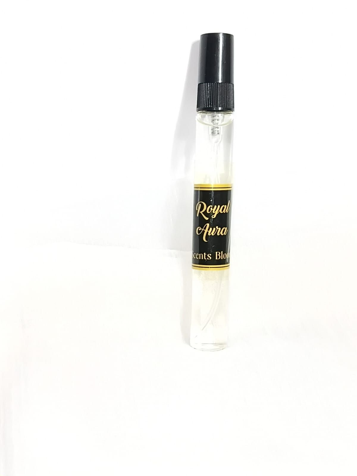 Royal aura for women by scents blooms testers